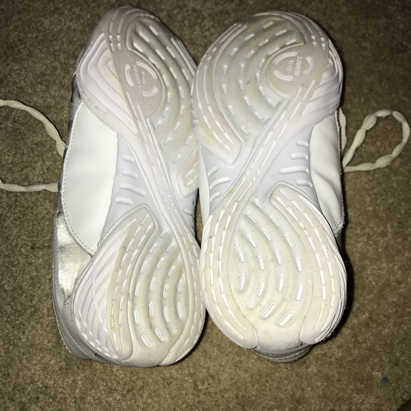 Cheer shoes - Picture 5 of 6